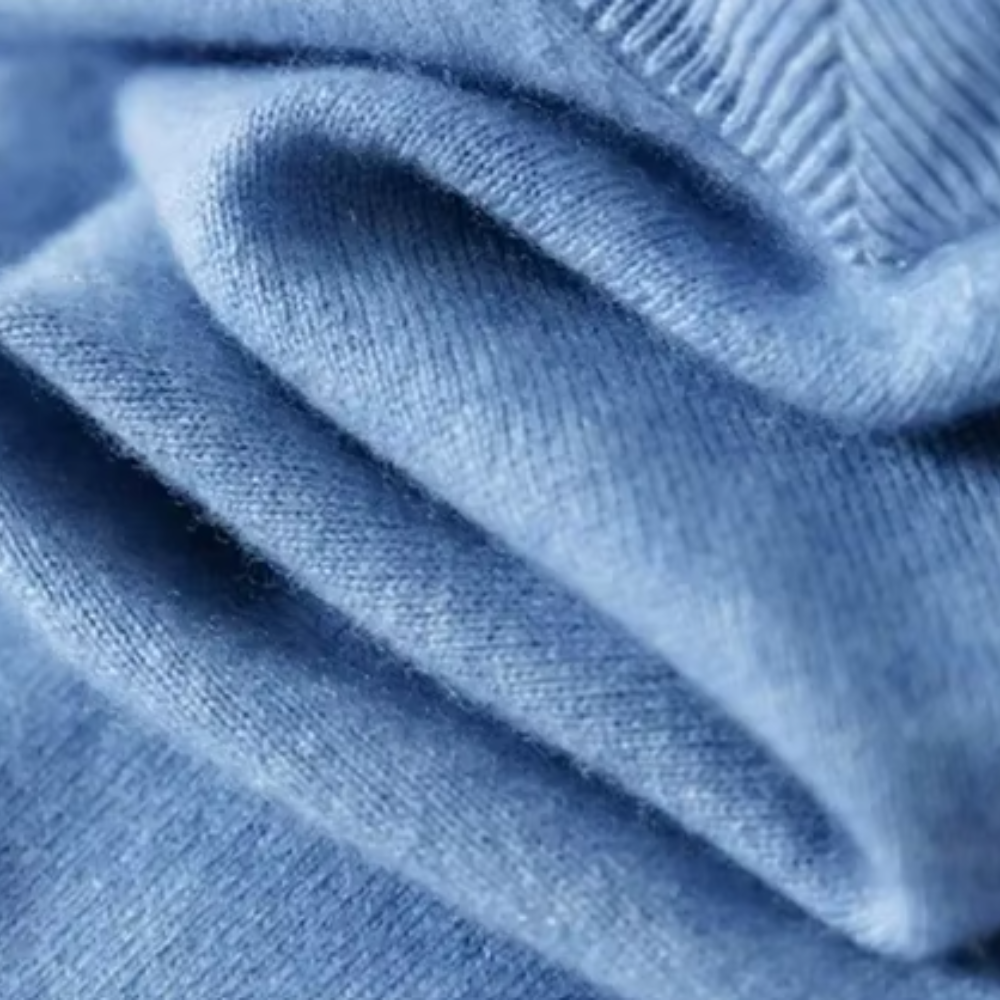 Camisola elegante com decote em V